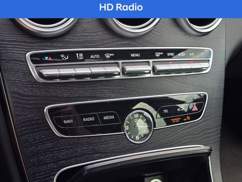 Used 2019 Mercedes-Benz C 300 C 300 image 23