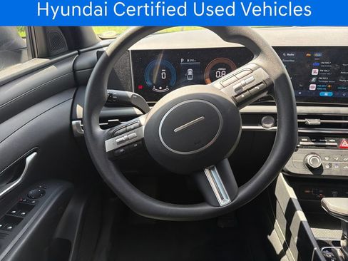 Certified 2026 Hyundai Santa Cruz SE FWD image 18