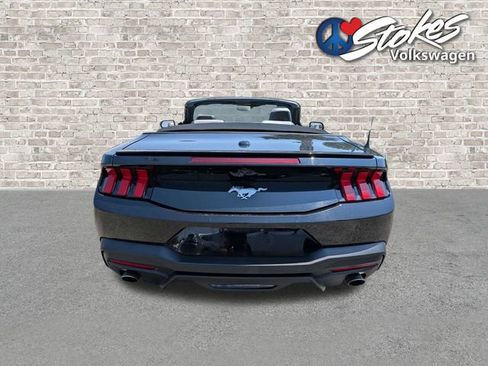 Used 2024 Ford Mustang Premium RWD image 5