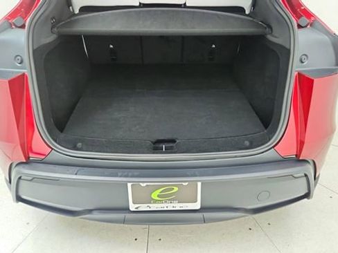 Used 2026 Tesla Model Y AWD image 14