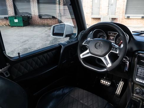 Used 2017 Mercedes-Benz G 550 Squared image 34