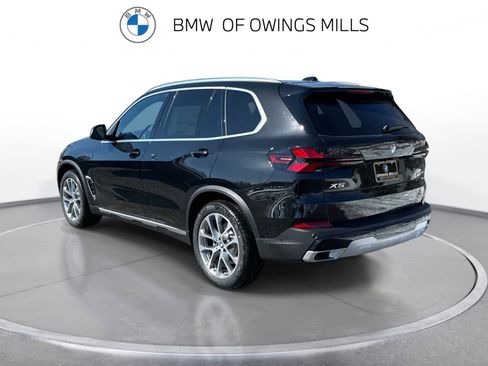 New 2026 BMW X5 xDrive40i w/ Premium Package image 6