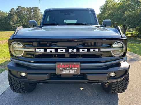 Used 2025 Ford Bronco Outer Banks AWD/4WD image 2