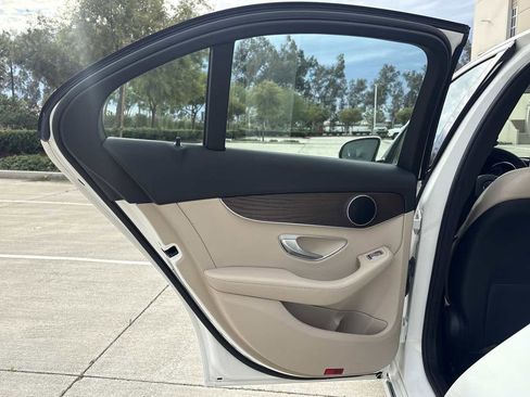 Used 2018 Mercedes-Benz C 300 Sedan w/ Multimedia Package image 11