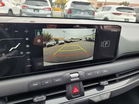 New 2025 Kia K4 EX image 10