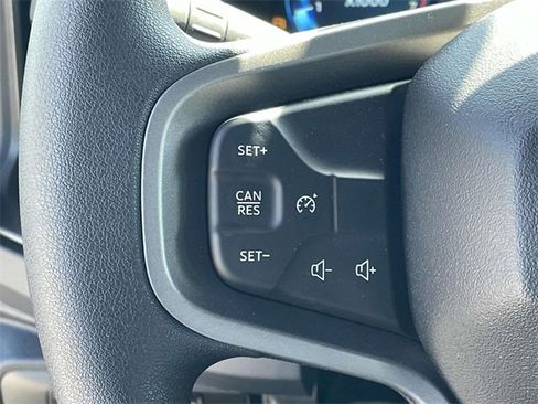 New 2025 Ford Bronco 4-Door image 5