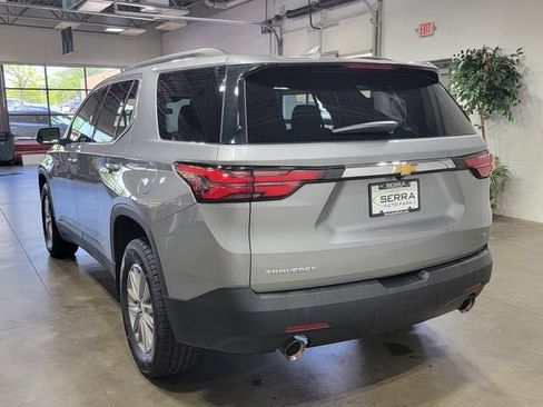 Certified 2023 Chevrolet Traverse LT FWD image 7