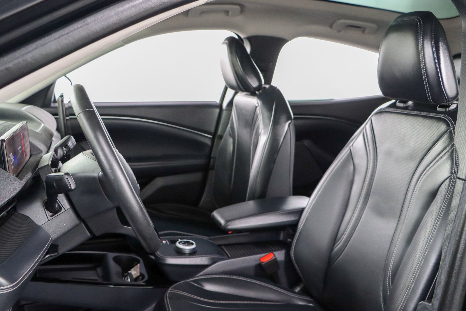 Used 2023 Ford Mustang Mach-E Premium RWD image 23