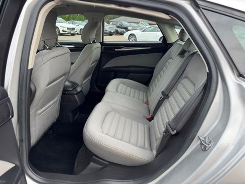 Used 2014 Ford Fusion S FWD image 17