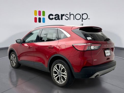 Used 2022 Ford Escape SEL w/ Technology Package AWD/4WD image 3