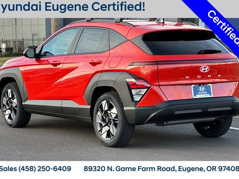 Used 2025 Hyundai Kona SEL image 7