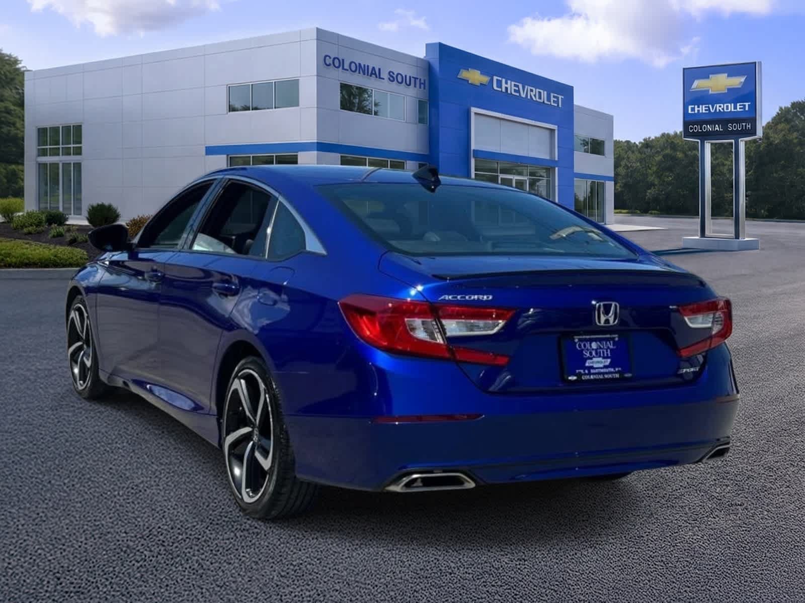 Used 2022 Honda Accord Sport image 4