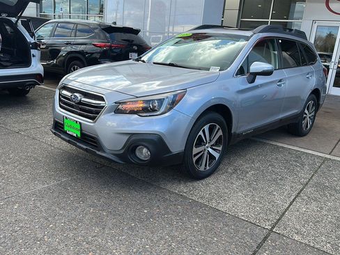 Used 2019 Subaru Outback 2.5i Limited image 13