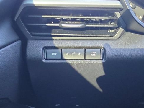 Used 2023 Nissan Altima 2.5 SR AWD/4WD image 10