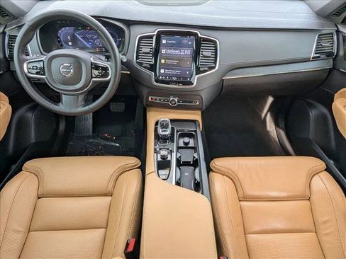 Used 2023 Volvo XC90 T8 Ultimate image 18