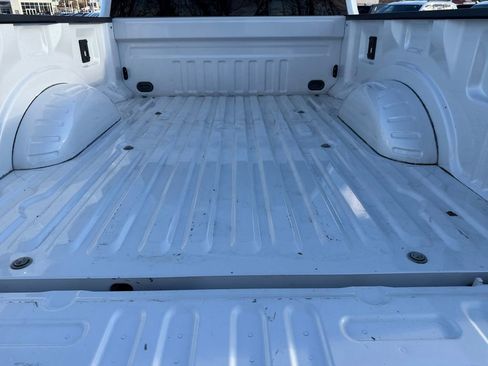 Used 2017 Ford F250 Lariat w/ Lariat Value Package image 17