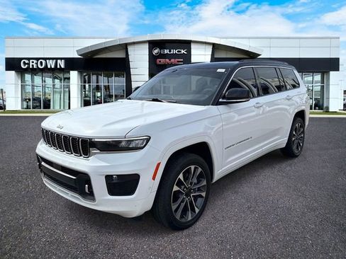 Used 2024 Jeep Grand Cherokee L Overland w/ Trailer Tow Package AWD/4WD image 1