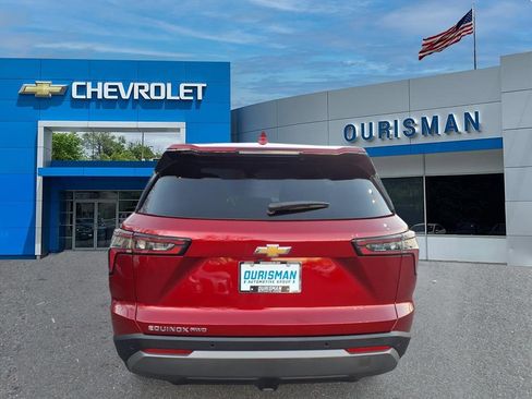 Used 2025 Chevrolet Equinox LT image 4