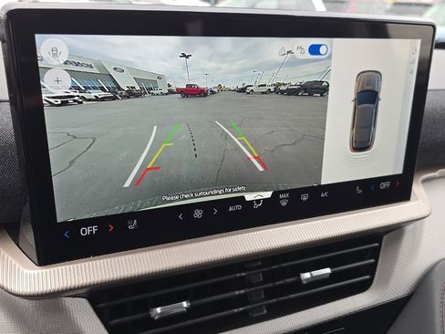 New 2026 Ford Explorer Active AWD/4WD image 4