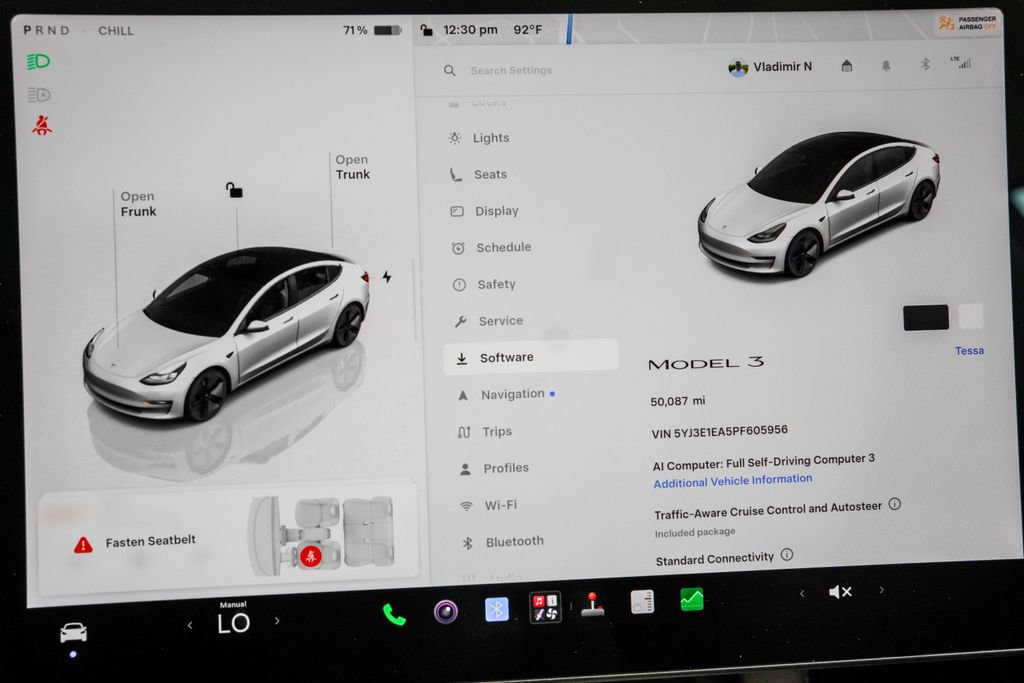 Used 2023 Tesla Model 3 Standard Range RWD image 27