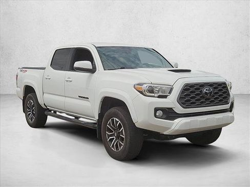 Certified 2021 Toyota Tacoma TRD Sport w/ Technology Package AWD/4WD image 3