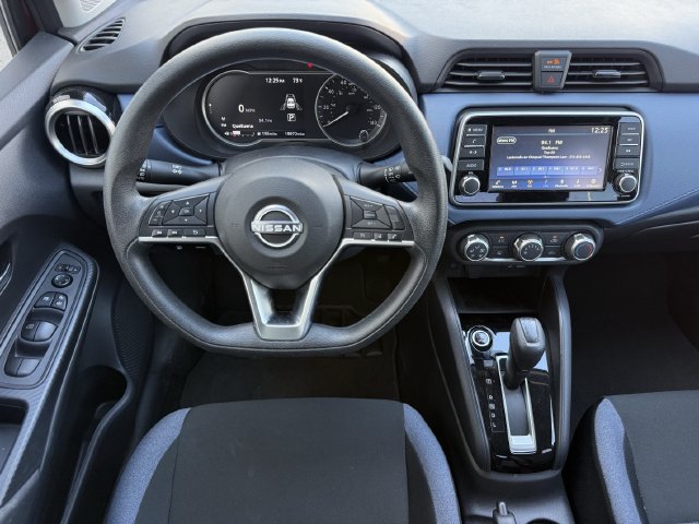 Used 2025 Nissan Versa SV FWD image 11