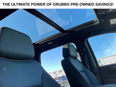 Used 2025 GMC Yukon AT4 w/ AT4 Premium Package AWD/4WD image 28