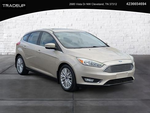 Used 2017 Ford Focus Titanium FWD image 1