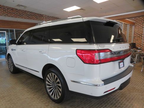 Used 2020 Lincoln Navigator Reserve w/ Luxury Package image 77