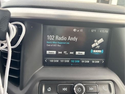Used 2017 GMC Acadia SLE w/ Driver Alert Package I FWD image 8