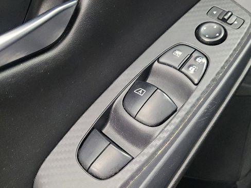 Used 2020 Nissan Sentra S image 27