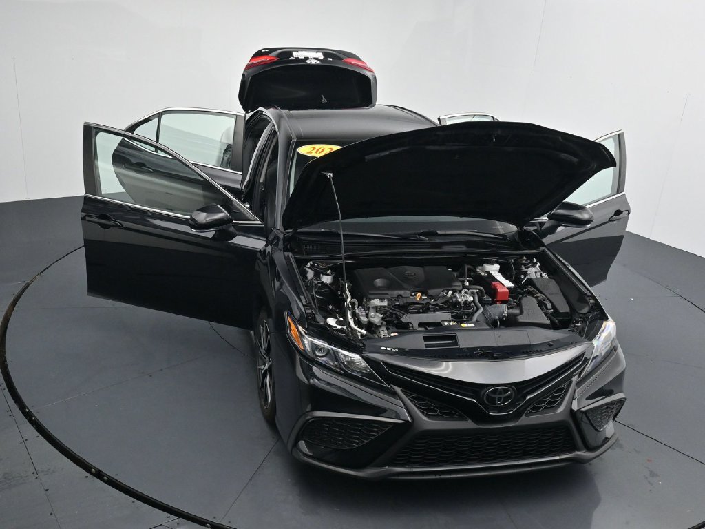 Used 2024 Toyota Camry SE FWD image 43