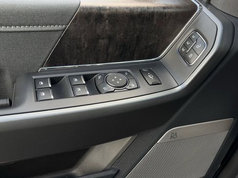 New 2026 Ford F250 Lariat w/ Black Appearance Package image 63