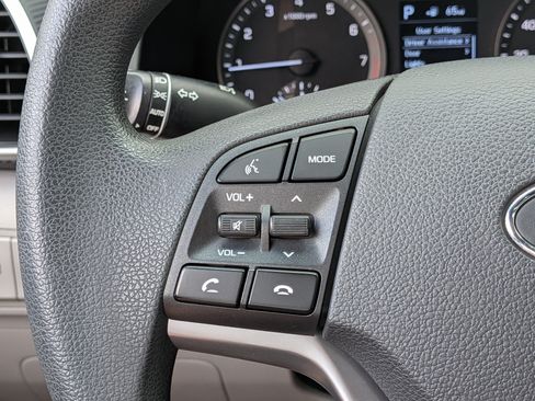 Used 2021 Hyundai Tucson Value w/ Cargo Package FWD image 23