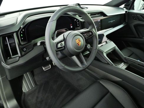 New 2026 Porsche Cayenne S AWD/4WD image 4