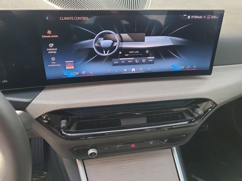 Used 2025 BMW 330i 330i image 31