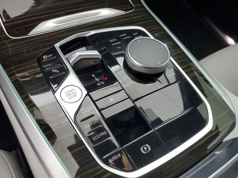 Used 2024 BMW X5 sDrive40i w/ Premium Package RWD image 31