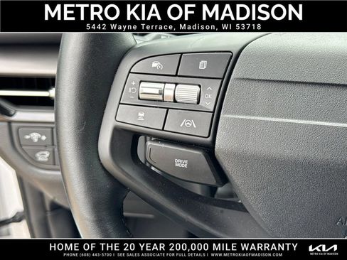 Used 2026 Kia Sportage EX FWD image 20
