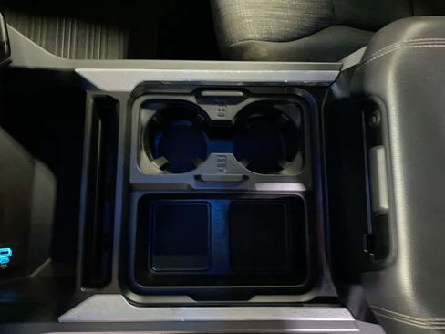 Used 2024 Ford F250 XLT w/ FX4 Off-Road Package image 21