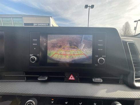 Certified 2023 Kia Sportage LX image 18