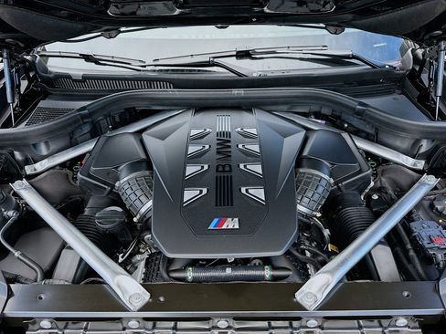 New 2026 BMW X7 M60i image 27