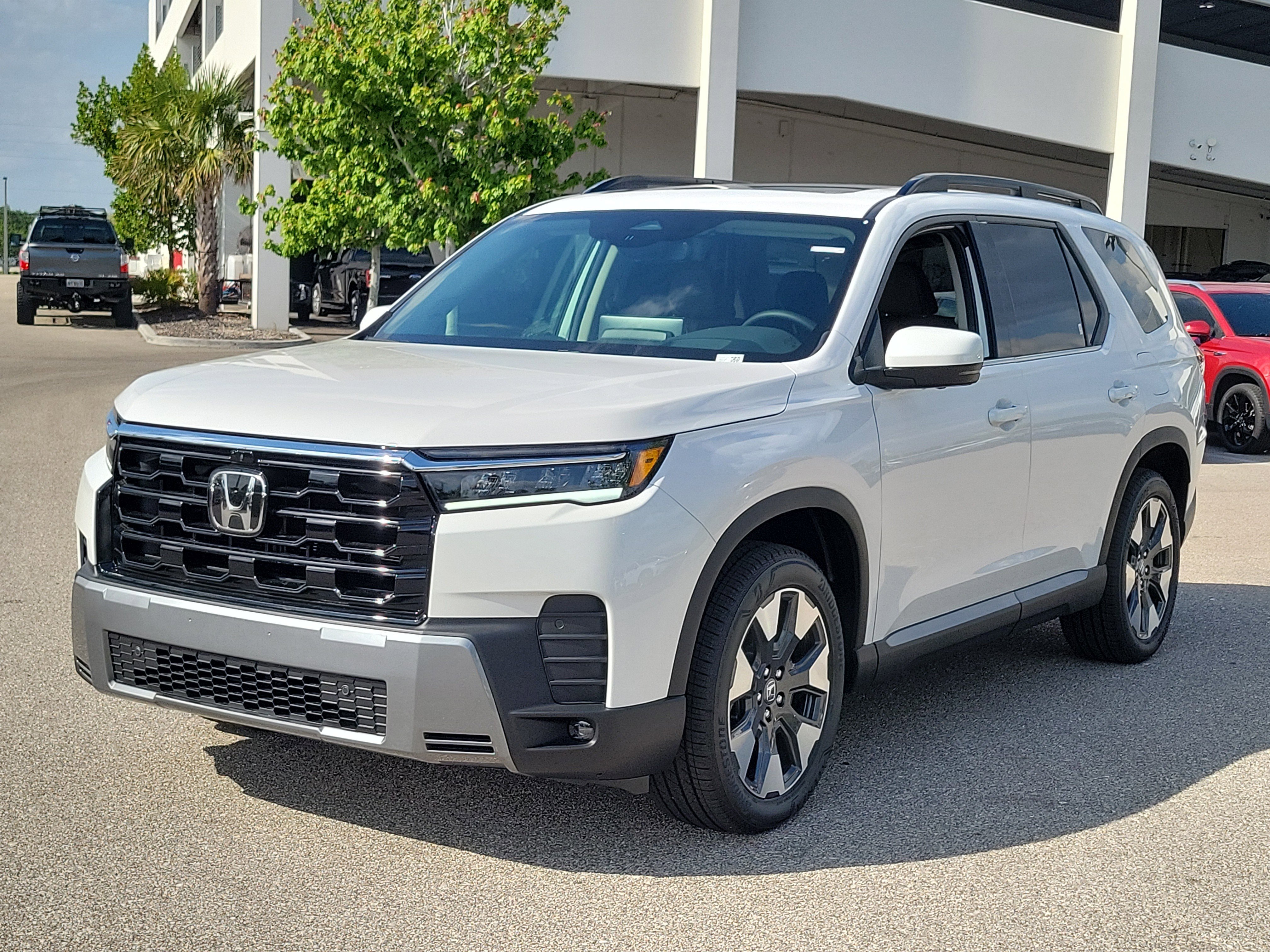 New 2026 Honda Pilot Elite image 3