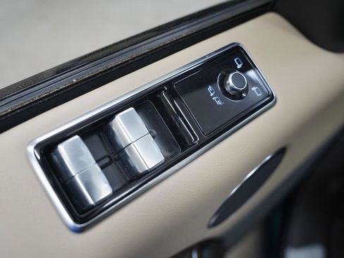 Used 2019 Land Rover Range Rover Sport HSE AWD/4WD image 29