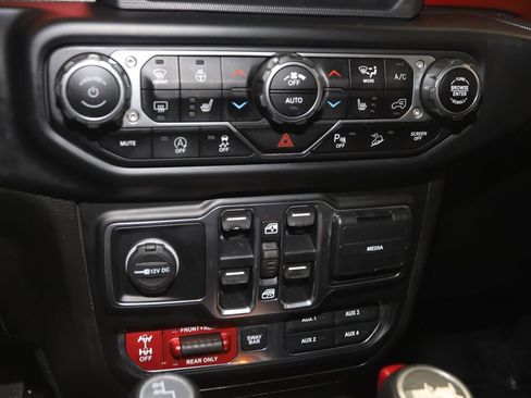 Used 2020 Jeep Wrangler Unlimited Rubicon image 29