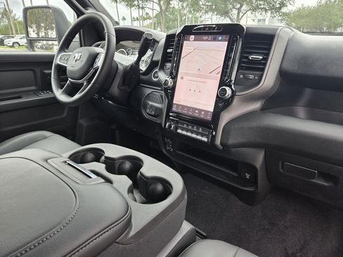 New 2026 RAM 3500 Tradesman AWD/4WD image 15