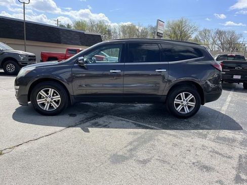 Used 2015 Chevrolet Traverse LT FWD image 6