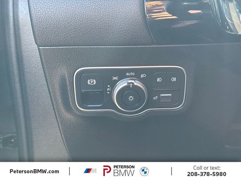 Used 2021 Mercedes-Benz GLA 250 4MATIC image 23