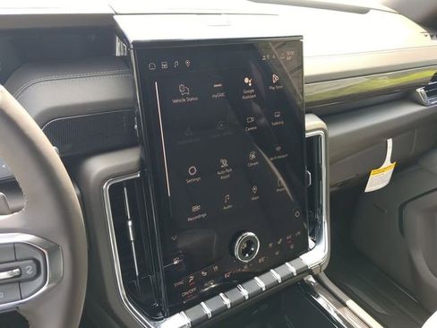 New 2026 GMC Yukon XL Elevation w/ Elevation Premium Package AWD/4WD image 30