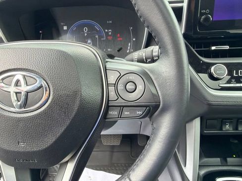 Used 2024 Toyota Corolla Cross AWD Hybrid w/ Convenience Package image 23