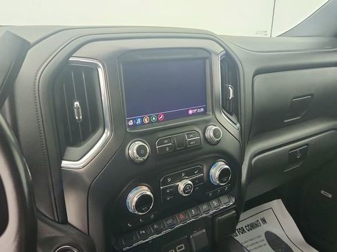 Certified 2020 GMC Sierra 1500 AT4 w/ AT4 Premium Package image 19